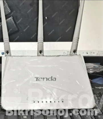 Tenda router F3